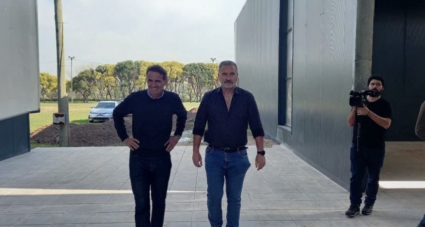 El ministro de Obras Públicas visitó Ramallo y anunció que 