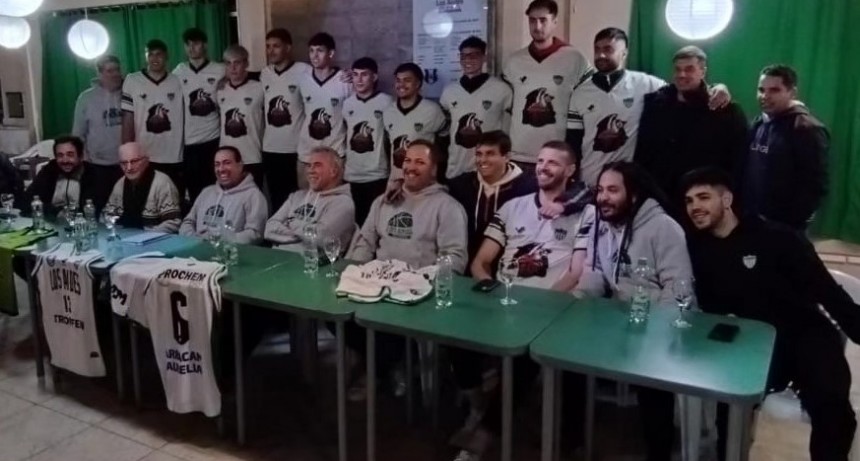 Básquet: Los Andes presentó el plantel y la camiseta del Pre Federal 