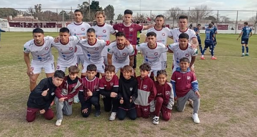 Federal A: El golazo de Bertacín le dio un poco de aire, pero los Granates siguen complicados