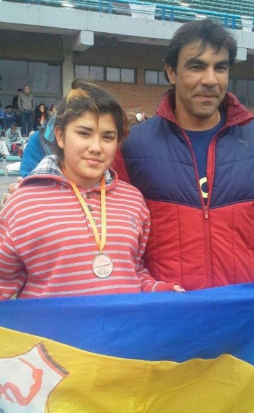 Fiama Perez medalla de bronce