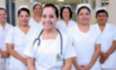 Las trabajadoras de la salud hicieron llegar su reclamo al Intendente
