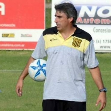 Gabriel Gómez no seguirá en Guillermo Brown de Madryn