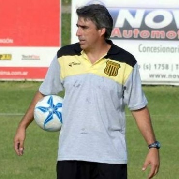 Gabriel Gómez se despidió de Madryn con un triunfo