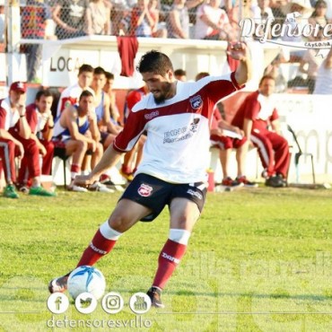 Defensores recibe a Alvarado buscando su primer triunfo en el torneo Federal