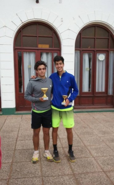 Tomas Farjat sigue creciendo