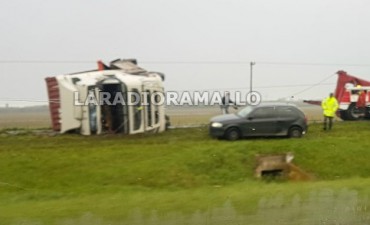 Ruta 9 cortada por accidente