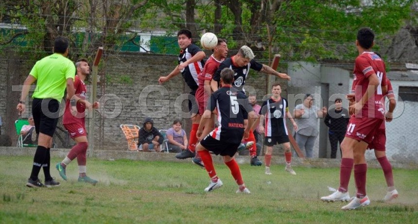 En un entretenido partido Matienzo y Defensores igualaron 2 a 2