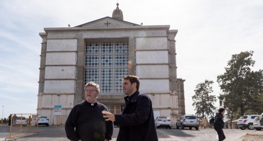MANUEL PASSAGLIA: “NOS ESTAMOS PREPARANDO PARA RECIBIR A TURISTAS Y PEREGRINOS DE LA MEJOR MANERA”