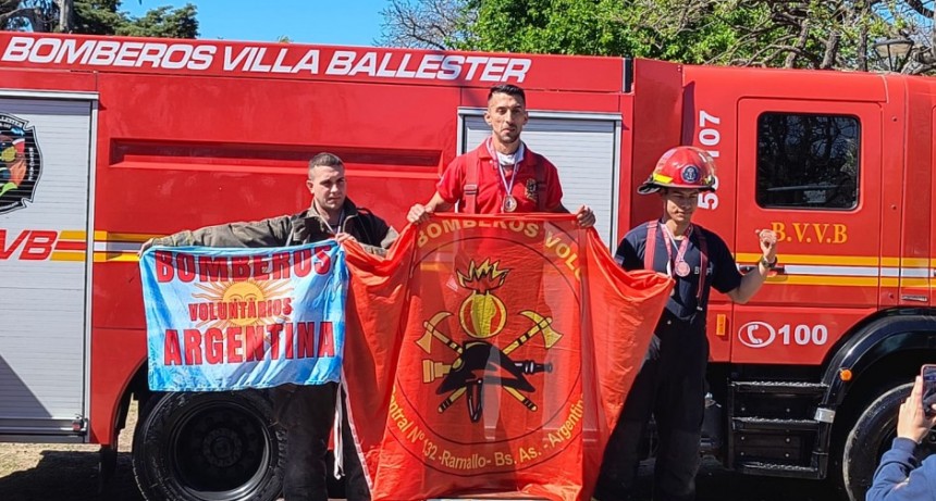Bomberos de Ramallo brillaron en la Carrera Primavera de Villa Ballester