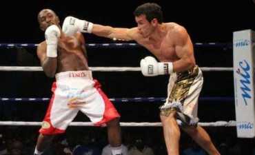 Reconocimiento al boxeador Pucheta