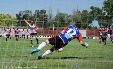 Defensores igualó 2 a 2 con Rivadavia de Lincoln