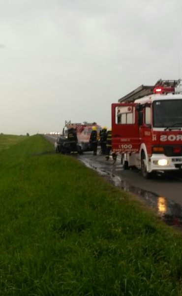 Choque e incendio en Ruta 9