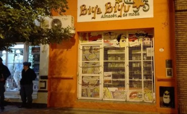 Una joven detenida por tentativa de hurto