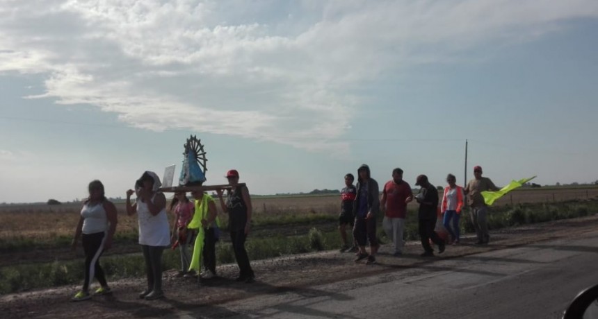 Peregrinos ramallenses y nicoleños rumbo a Luján