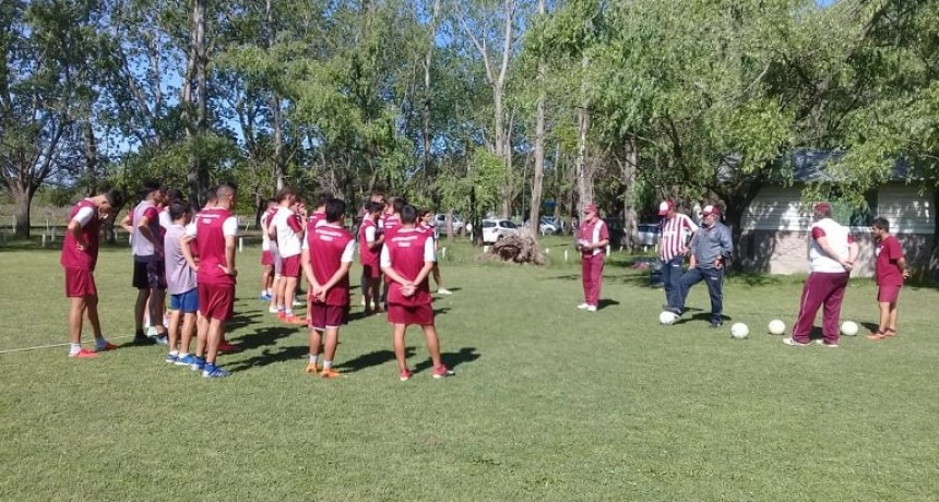 Defensores recibe a Chaco For Ever con la necesidad de sumar