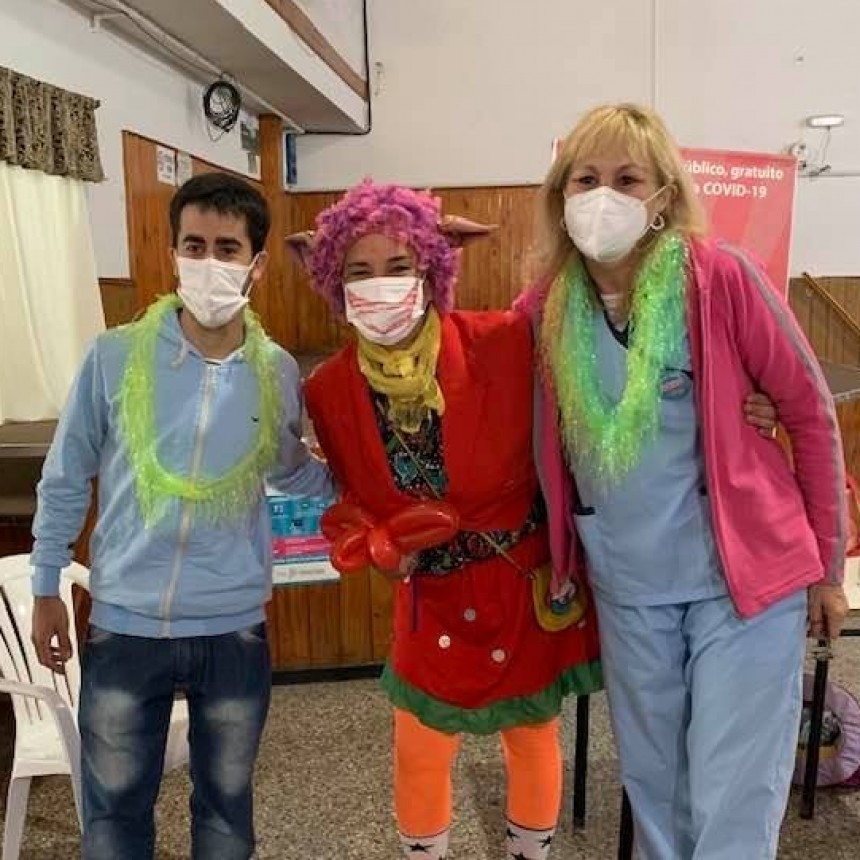 Vacunan a niños y niñas de 3 a 11 años