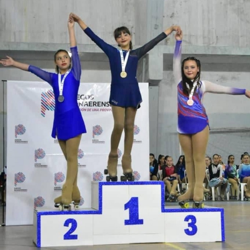 Isabella Gianelli obtuvo la medalla de oro en patín, se lograron dos medallas de bronce y mañana el vóley sub 13 y vóley sub 18 juegan la final