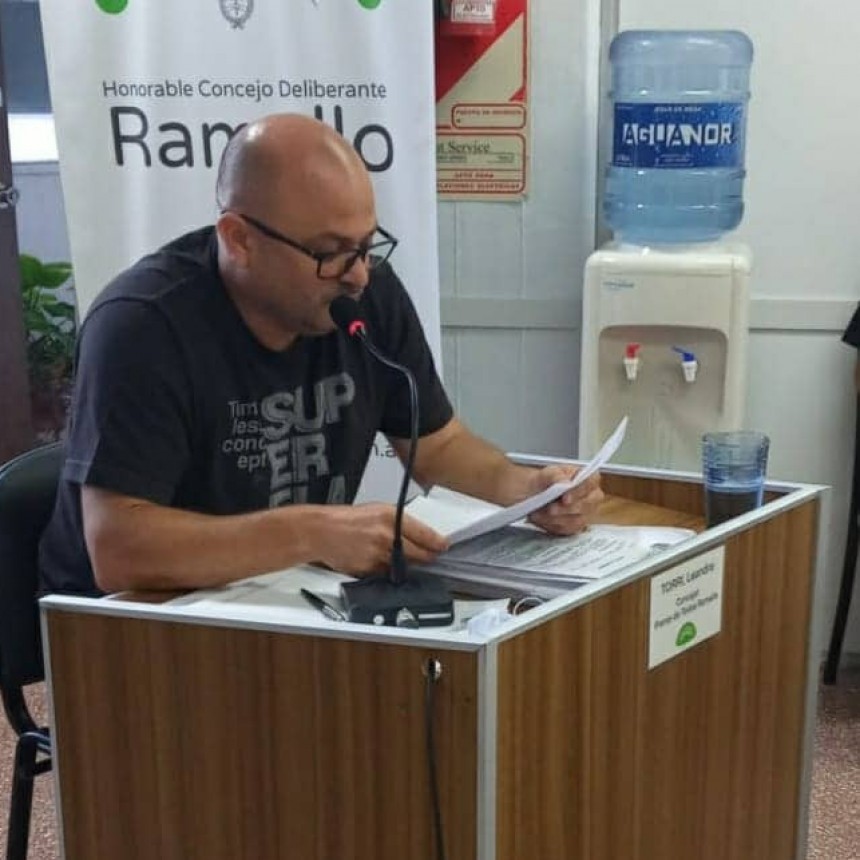 Torri expresó su preocupación por la seguridad, y se refirió a los incendios en las  islas