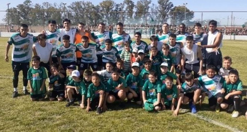 Liga Nicoleña de Fútbol: Histórico triunfo de Los Andes en el “Salomón Boeseldín”