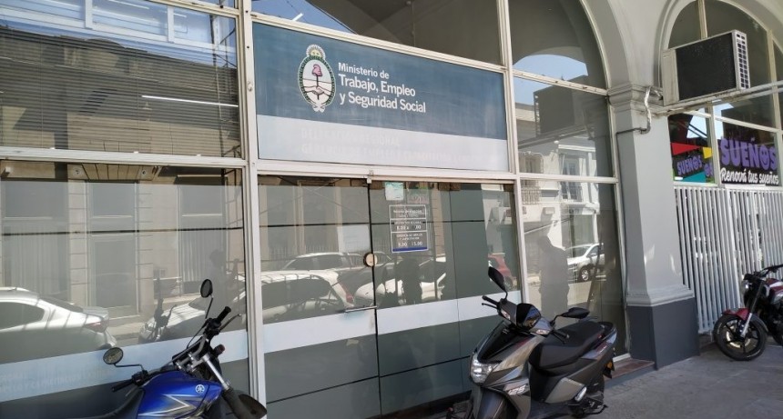 Este martes a las 14 hs se reúnen los empresarios con dirigentes de la UTA en la delegación del ministerio de Trabajo