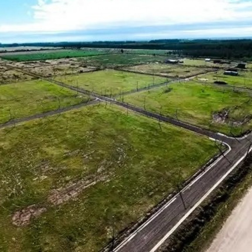 El Concejo aprobó el acuerdo por los lotes de Fiplasto, con abstenciones de la oposición