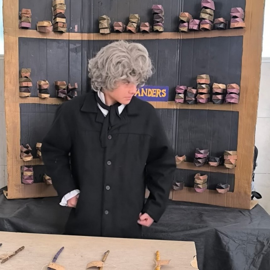 El arte tomó el patio del Instituto Secundario Ramallo