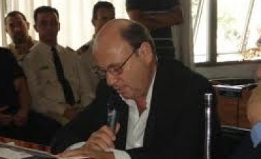 Renunció Jorge Urquiza