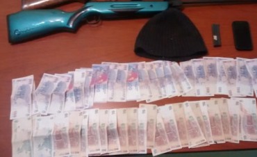Detienen a un sujeto que había robado un comercio en ruta 9