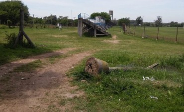 Reclaman mantenimiento en el poli