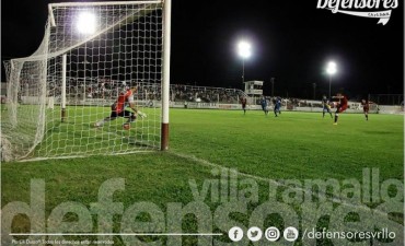 Defensores goleo a Unión 3 a 0 en un partido que pudo tener una diferencia mayor