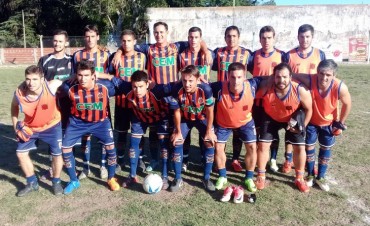 Regatas derrotó a Argentino y jugara en semis con Defensores