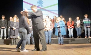 Ternium otorgará nuevamente Becas al Mérito