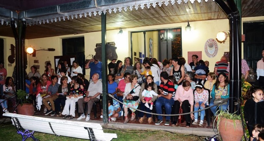 Una noche mágica en el museo