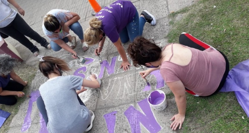 “Día Internacional por la Eliminación de la Violencia contra las mujeres”