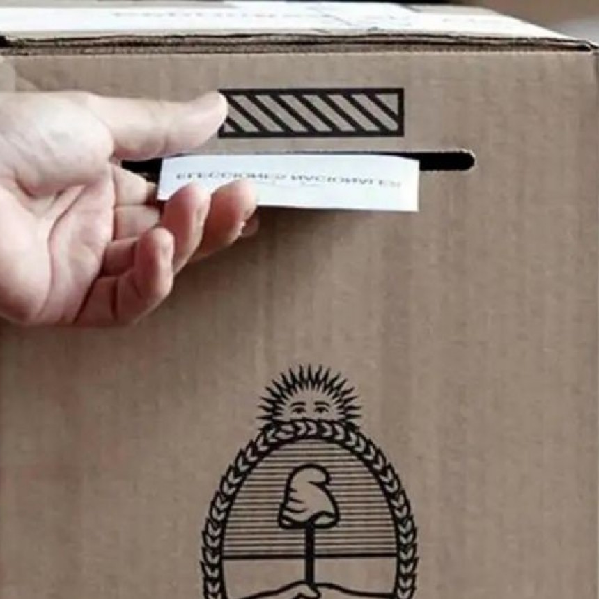 Los candidatos se preparan para el domingo