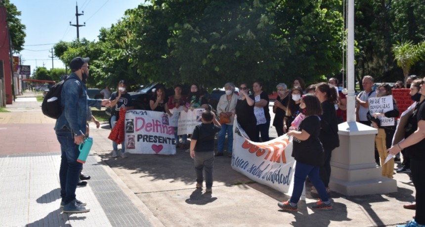 Vecinos marcharon pidiendo mejoras en salud