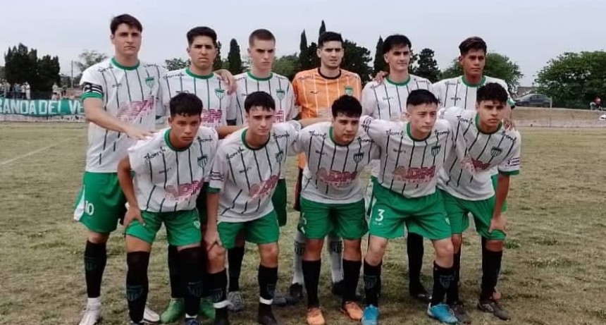 Los Andes goleo a Rojo y saco una buena diferencia...