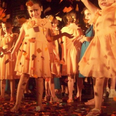 Imponente Muestra Anual de Shakti 