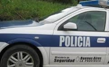 Entrega de diplomas a 13 nuevos policias