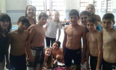 Premio de FANNBA a la natación de Ramallo 