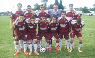 Defensores goleó a Los Andes 5 a 0 en el clásico de Villa Ramallo