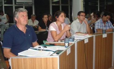 Esta noche los concejales tratan el presupuesto 2015