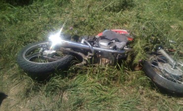 Motociclista con heridas de gravedad tras chocar con un camión