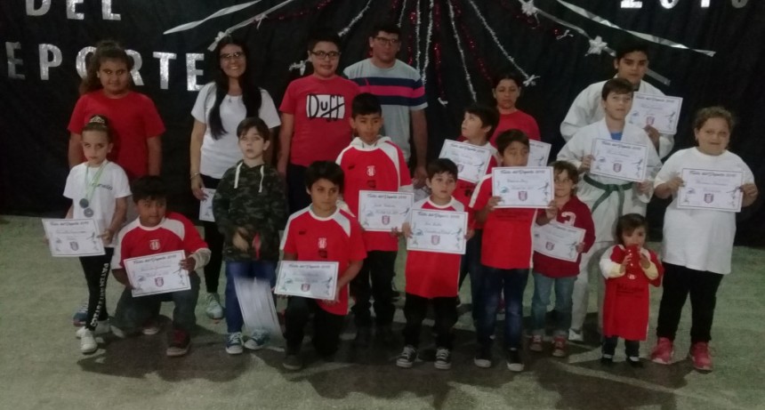 Emotiva Fiesta del Reconocimiento al Deportista en Paraná