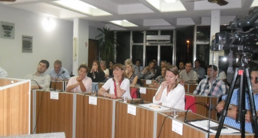 ¿Se vota el presupuesto y la fiscal impositiva?