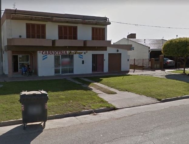 Roban y golpean a un comerciante