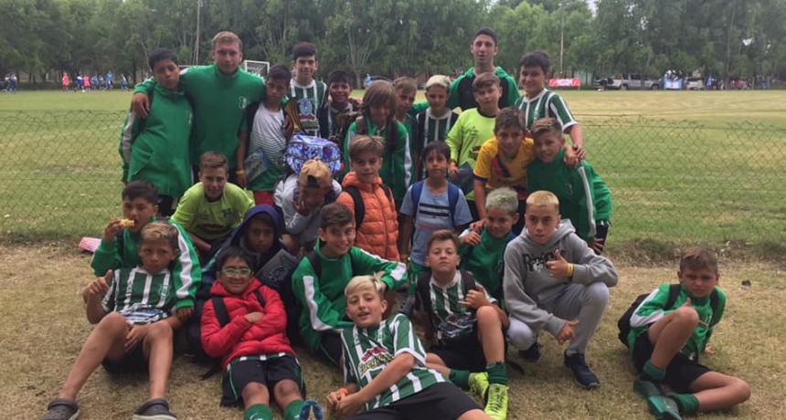 Las categorías 2008 y 2009 “Tucuras” desplegaron su fútbol en Santa Teresita