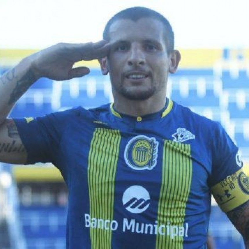 Central: Vecchio reparte parte de su sueldo entre los pibes que menos ganan