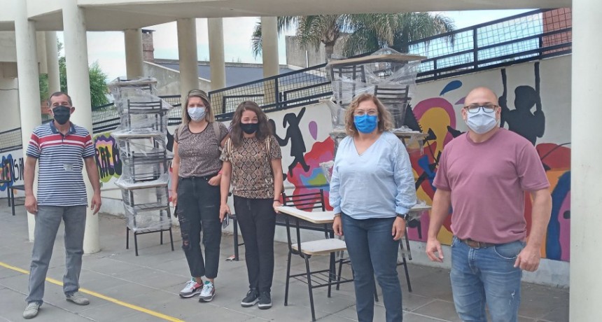 Las escuelas ramallenses cuentan con mobiliario nuevo