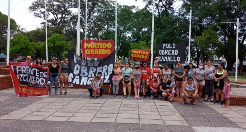 La izquierda se movilizó y le entregó un petitorio al gobierno local